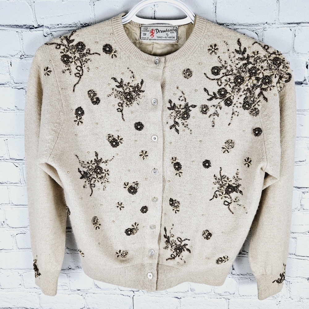 DRUMLANRIG | vintage Scottish 100% pure cashmere beaded lined cardigan